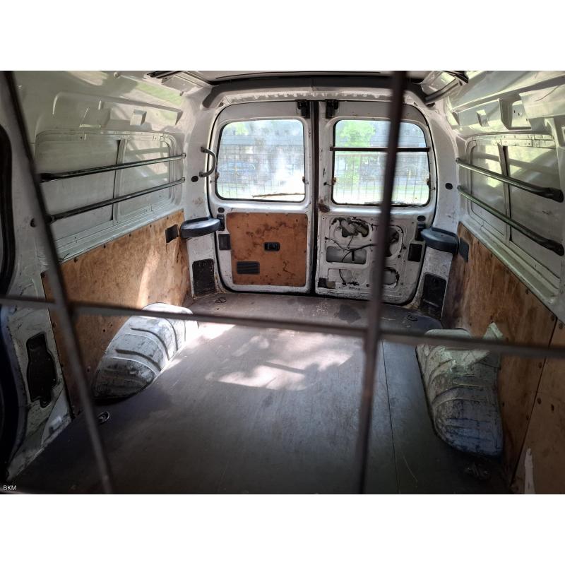 HYUNDAI H1 kishaszon gépjármű (Frsz: JKE-731) FV-136-KH/2024/V. kör