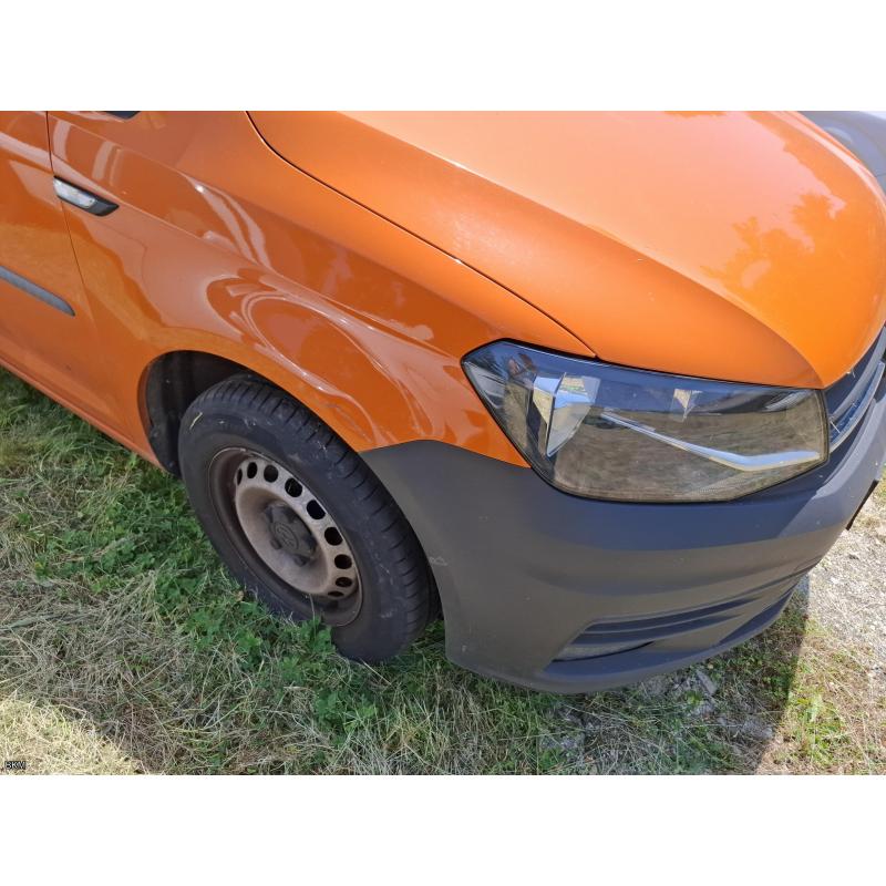 VOLKSWAGEN 2KN CADDY kistehergépjármű Frsz: RXB-760 FV-38-KH/2025 II kör