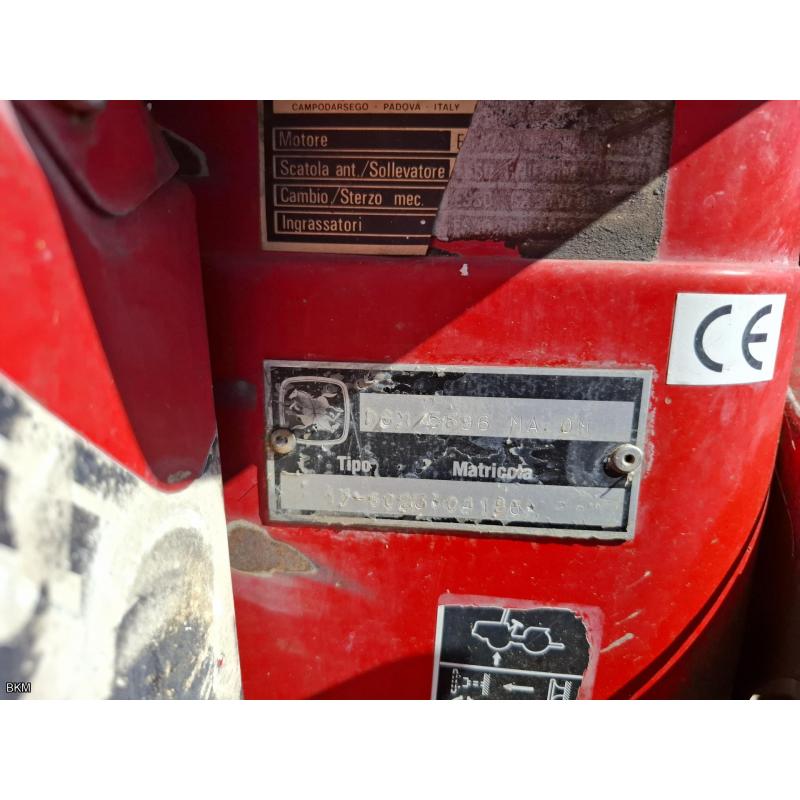 Antonio Carraro Country 3700 kistraktor (Frsz: YHA-879) FV-51-CG/2025