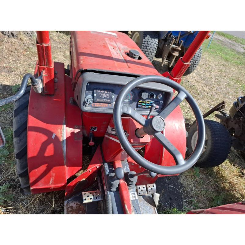 Antonio Carraro Country 3700 kistraktor (Frsz: YHA-879) FV-51-CG/2025
