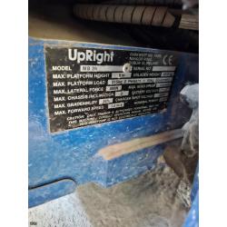 Upright MB26 önjáró, oszlopos elektromos emelőkosár csökkentett funkcionalitással történő értékesítése (FV-1-EE/2024/IV.))